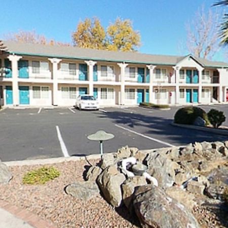Cloverdale Wine Country Inn & Suites Екстер'єр фото