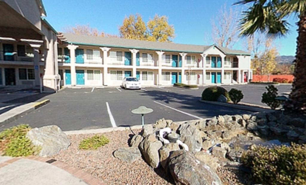 Cloverdale Wine Country Inn & Suites Екстер'єр фото